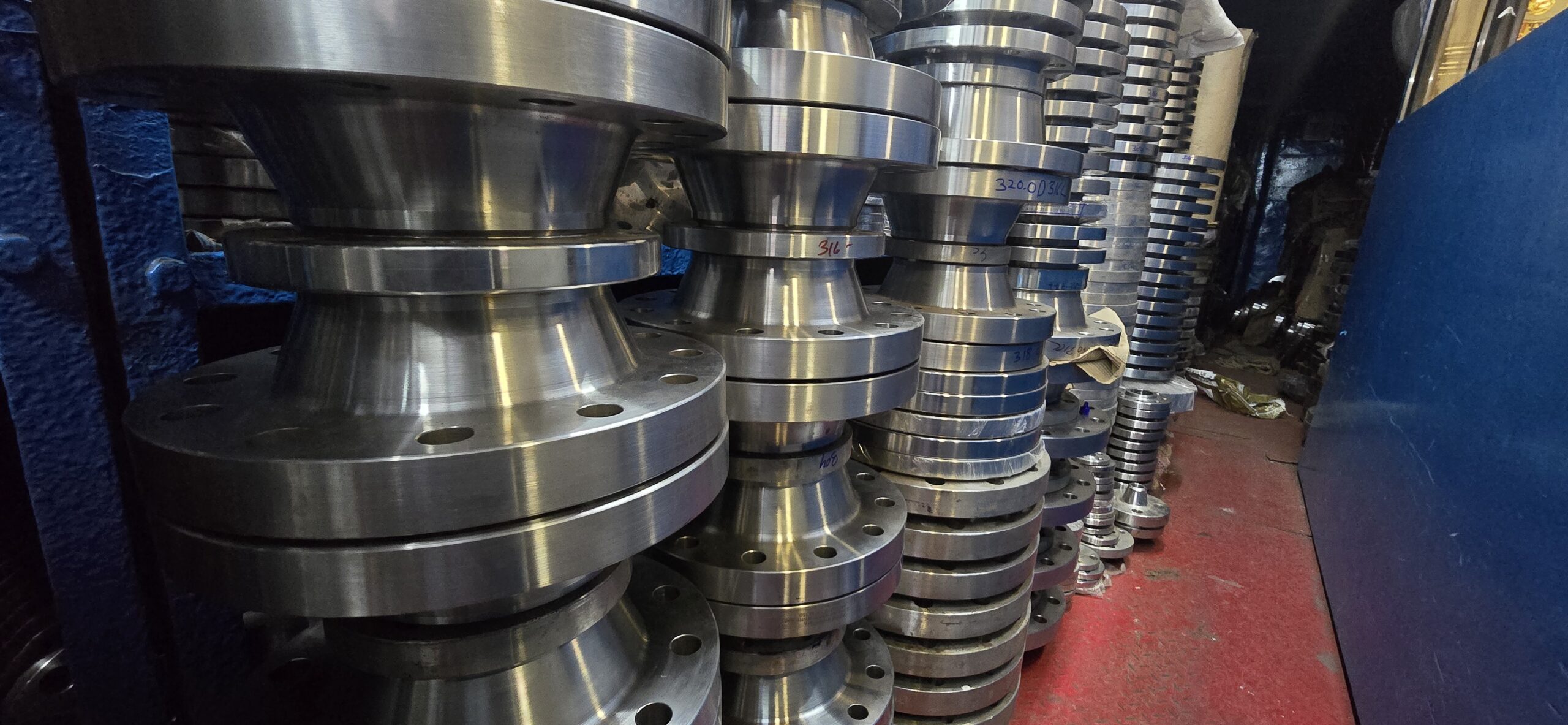 STAINLESS STEEL FLANGES 